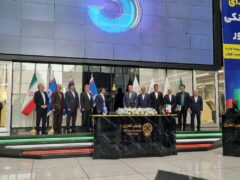 زنگ معاملات امروز بورس تهران به‌ دست ناشر سهام بانک تجارت نواخته شد