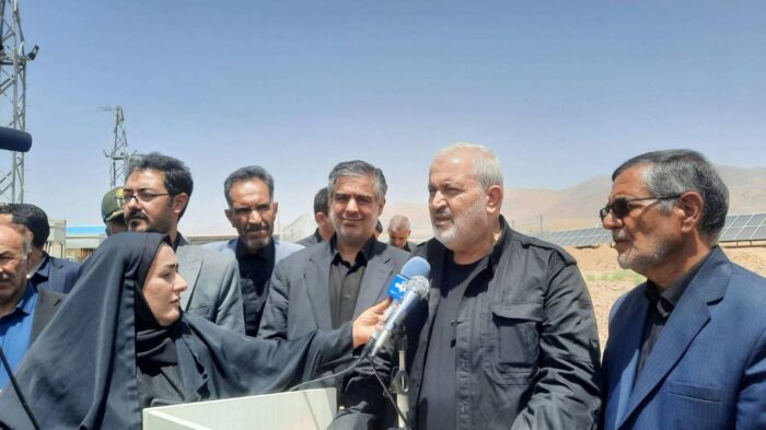 فراخوان عمومی نصب نیروگاههای ۵ کیلوواتی پشت بامی بهزودی اعلام میشود فراخوان عمومی نصب نیروگاههای ۵ کیلوواتی پشت بامی بهزودی اعلام میشود