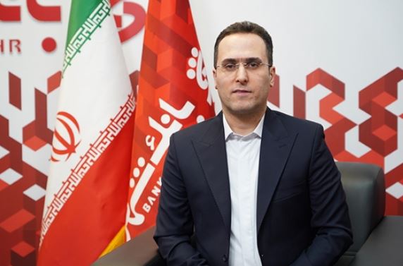 اجرای طرح «سقای شهر» با محوریت توزیع آب میان زائران و عزاداران اربعین حسینی اجرای طرح «سقای شهر» با محوریت توزیع آب میان زائران و عزاداران اربعین حسینی