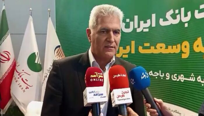 امضای تفاهم‌نامه‌های جدید پست‌بانک برای توسعه خدمات مالی در مناطق کم‌برخوردار / روزانه ۶ میلیون تراکنش در روستاها انجام می‌شود + ویدئو