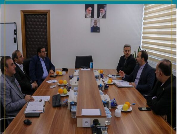 انتخاب رئیس و نایبرئیس جدید هیئترئیسه سندیکای بیمهگران ایران انتخاب رئیس و نایبرئیس جدید هیئترئیسه سندیکای بیمهگران ایران