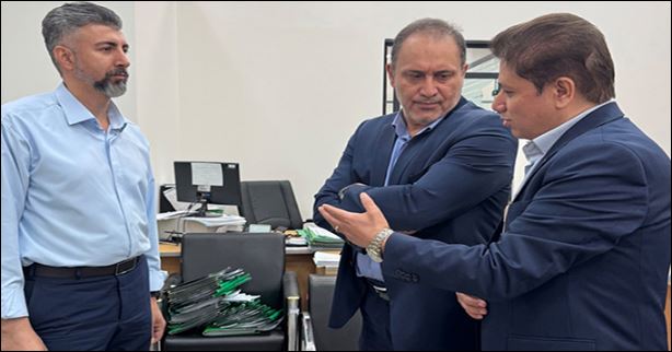 بازدید مدیران ارشد بانک توسعه صادرات ایران از نحوه خدمات رسانی شعب کشیک بازدید مدیران ارشد بانک توسعه صادرات ایران از نحوه خدمات رسانی شعب کشیک
