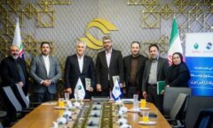 تفاهم‌نامه همکاری صندوق توسعه شبکه فیبر نوری و پست بانک ایران به امضا رسید