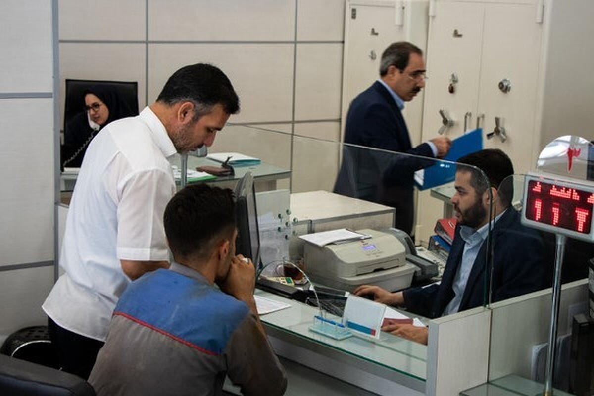فعالیت شعب بانک‌های سراسر کشور/ خدمات ساتنا و پایا برقرار است