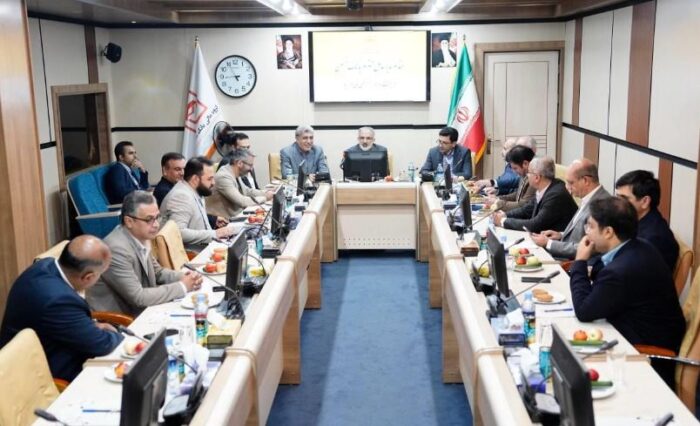بازدید مدیرعامل بانک مسکن از شرکتهای زیرمجموعه/ انضباط و شفافیت مالی باید سرلوحه امور قرار گیرد بازدید مدیرعامل بانک مسکن از شرکتهای زیرمجموعه/ انضباط و شفافیت مالی باید سرلوحه امور قرار گیرد