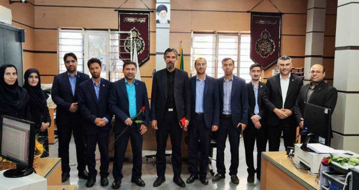 بانک توسعه صادرات ایران بازوی حمایتی جامعه تولید و صادرات کشور بانک توسعه صادرات ایران بازوی حمایتی جامعه تولید و صادرات کشور