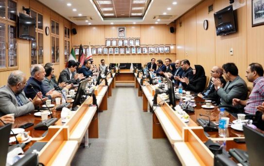 قدردانی از همکاران حوزه فناوری اطلاعات بانک مسکن/تاکید بر نقش تاثیرگذار حوزه فناوری در پیشبرد اهداف قدردانی از همکاران حوزه فناوری اطلاعات بانک مسکن/تاکید بر نقش تاثیرگذار حوزه فناوری در پیشبرد اهداف