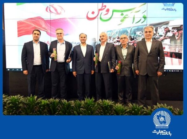 واژه معرفت و ایثار در وجود آزادگان معنا می‌شود