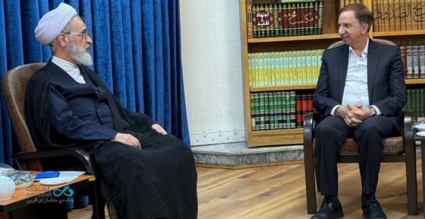 آیتالله اعرافی: خدمات بانک دی به خانوادههای ایثارگران مایه افتخار است آیتالله اعرافی: خدمات بانک دی به خانوادههای ایثارگران مایه افتخار است