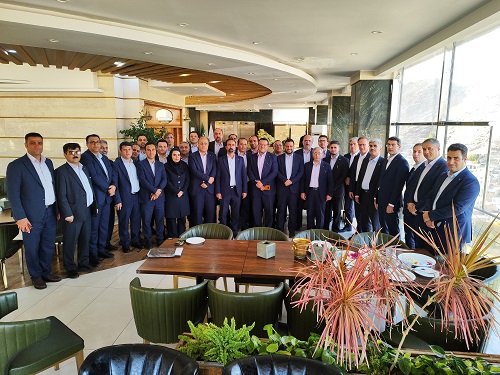 حرکت هدفمند بانک سینا در چارچوب مدل بازاریابی جدید بانک حرکت هدفمند بانک سینا در چارچوب مدل بازاریابی جدید بانک