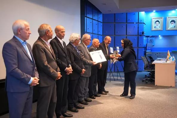 درخشش گروه انرژی پاسارگاد در بیستمین جشنواره ملی انتشارات روابط عمومی درخشش گروه انرژی پاسارگاد در بیستمین جشنواره ملی انتشارات روابط عمومی