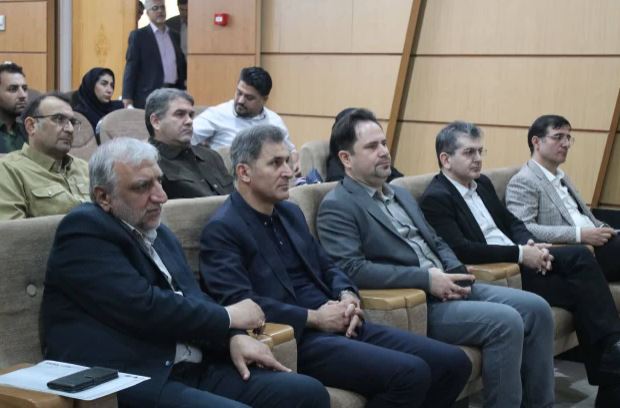 برگزاری نشست آشنایی با روشهای تأمین مالی غیربانکی ویژه صنایع کوچک خراسان رضوی با حضور مدیران دو صندوق ملی برگزاری نشست آشنایی با روشهای تأمین مالی غیربانکی ویژه صنایع کوچک خراسان رضوی با حضور مدیران دو صندوق ملی