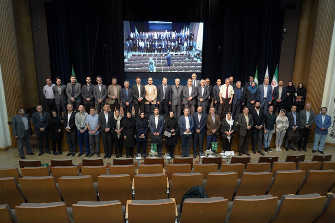 صبح امروز، رویداد رونمایی از نسخه بازنگریشده «نماتن» برگزار شد صبح امروز، رویداد رونمایی از نسخه بازنگریشده «نماتن» برگزار شد