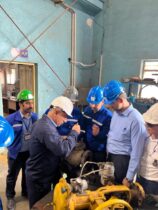 بازدید مدیرعامل پتروشیمی بندرامام از روند تعمیرات اساسی واحد آروماتیک