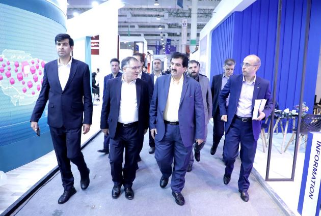 از کارت رفاهی تا فکتورینگ و سامانه SCF؛ ابزارهای نوین بانک رفاه کارگران برای تامین مالی بنگاه‌های اقتصادی