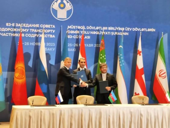 امضای تفاهم نامه ریلی ایران، روسیه و آذربایجان برای توسعه کریدور شمال- جنوب