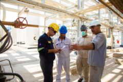 انجام تعمیرات اساسی تجهیزات هوای نواحی ۱ و ۲ شرکت فجر انرژی خلیج فارس