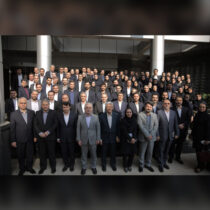 ارزشمندترین سرمایه بانک، مشتریان و نیروی انسانی آن است