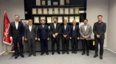 توافق‌نامه‌های راهبردی میان بانک شهر و فولاد غدیر نی‌ریز به امضاء رسید