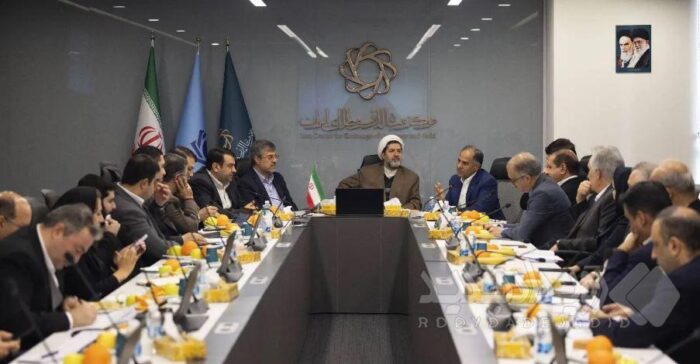 اعلام آمادگی ۵ بانک بزرگ کشور برای مشارکت در راه اندازی بازار اسکناس ارز در مرکز مبادله ایران