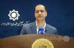 ساماندهی کارت‌های بازرگانی اجاره‌ای در وزارت صنعت آغاز شد/با مدیریت نقدینگی در سیاست تثبیت، تلاطم در بازار ارز به حداقل رسید