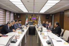 نشست هم‌اندیشی بورس کالا با تولیدکنندگان نقره برگزار شد