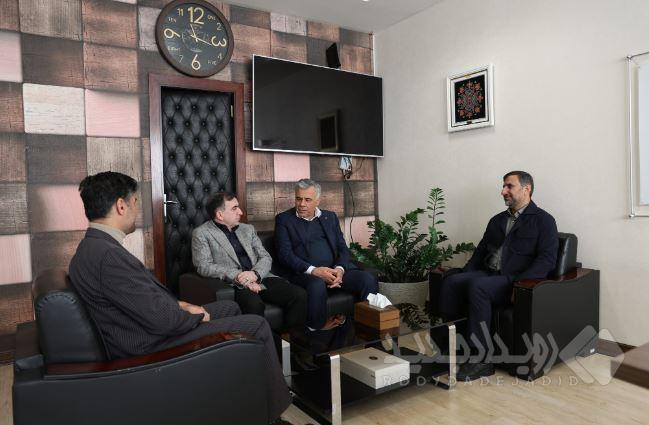مدیرعامل صبانور از دفتر شرکت صباامید غرب خاورمیانه در تهران بازدید کرد/تأکید بر بهره‌برداری به موقع پروژه گندله‌سازی بیجار