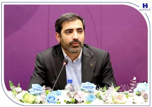 نخستین همایش هم‌اندیشی بانک صادرات ایران با فعالان صنعت پتروشیمی برگزار شد/ یاسر مرادی: بانک صادرات ایران برای بهبود حاشیه سود صنعت پتروشیمی ابزارهای نوین در اختیار دارد