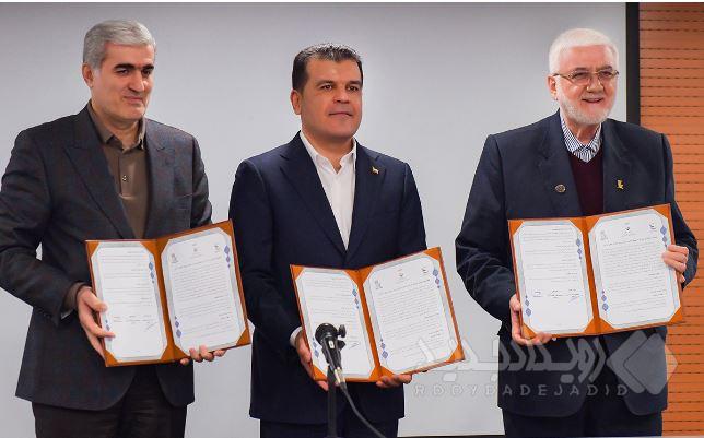 نقش‌آفرینی بانک پاسارگاد در توسعه زنجیره ارزش صنعت پرورش ماهی در قفس با امضای تفاهم‌نامه سه‌جانبه ملی