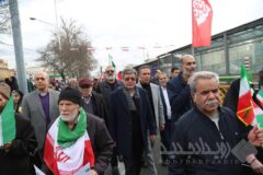 حضور پرشور خانواده بزرگ بیمه ایران در راهپیمایی ۲۲ بهمن