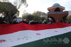 اجتماع بزرگ دانش آموزان منطقه۹ زیر سایه پرچم مقدس جمهوری اسلامی