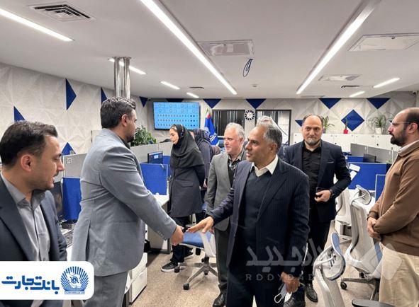 بازدید مدیرعامل بانک تجارت از مرکزارتباط مشتریان ۱۵۵۴