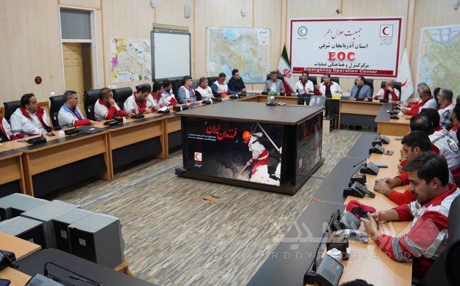 تجلیل بیمه البرز از ایثارگران هلال احمر در روزهای بحرانی استان آذربایجان شرقی