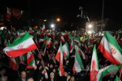 از آیین تشییع شهدا تا خدمت‌رسانی به شهروندان در چهارراه نبرد