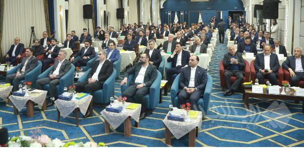 همایش سراسری مدیران بانک قرض‌الحسنه مهر ایران برگزار شد