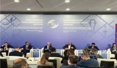 رئیس کل سازمان توسعه تجارت ایران به قزاقستان سفر کرد