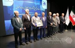۷ گام ارتباطی فولاد مبارکه مورد تقدیر قرار گرفت /اهدا تندیس مدیریت بحران در چهارمین اجلاس ملی مدیران روابط عمومی