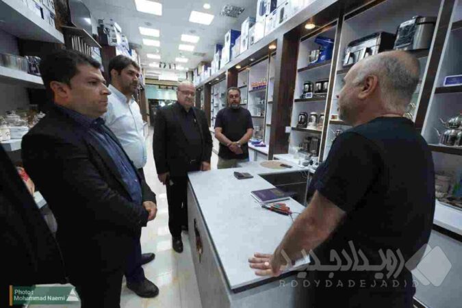 تأکید معاون توسعه اقتصادی و سرمایه‌گذاری ارس بر حمایت از بازاریان