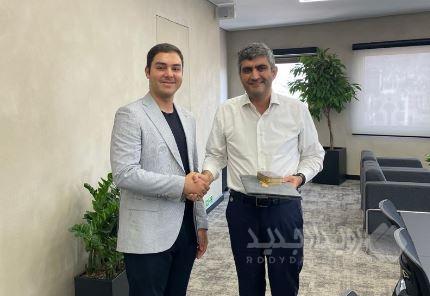 تقدیر مدیرعامل انرژی پاسارگاد از مدال‌آور طلای المپیاد جهانی فیزیک