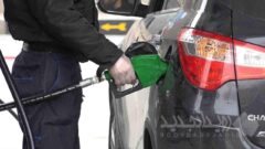امکان سوخت گیری تا ۴۵ لیتر بنزین با کارت شخصی /۳۵ لیتر سوختگیری با کارت جایگاه