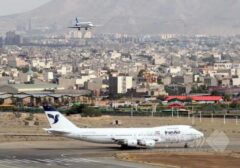 پرواز ورود و خروج دیپلمات‌ها به پایان رسید/ مسیرهای منتهی به مهرآباد مسدود نیست