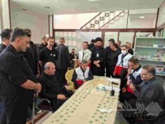 بازدید سفیر جمهوری اسلامی ایران در بغداد از غرفه بیمه ایران در کنسولگری ایران در کربلا در روز اربعین