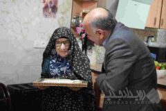 از سرکشی به خانواده معظم شهدا تا بوسه بر چادر مادر شهید