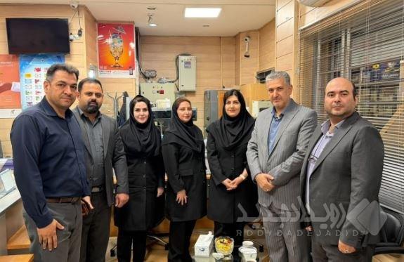 سرپرست مدیریت عامل بانک سرمایه از شعبه برج فرمان بازدید کرد