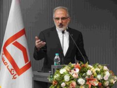 لزوم ارتقای سهم بازار و توسعه درآمدهای کارمزدی در حوزه ارزی / برای جذب منابع ارزی تا پایان سال، برنامه ارائه دهید