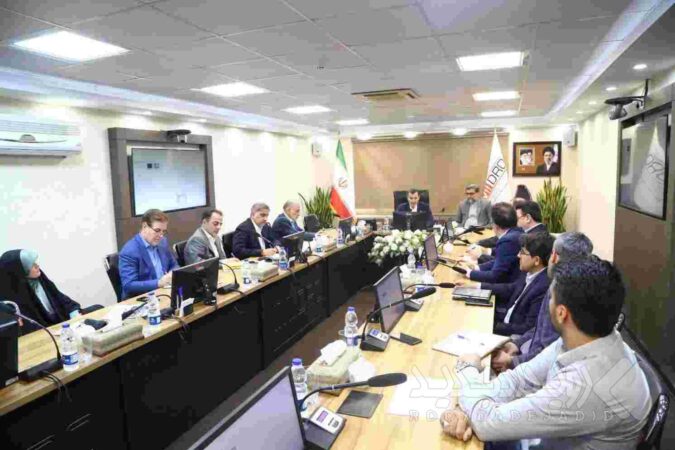 بررسی مدل‌های تأمین و ساخت دامپتراک با هدف توسعه ساخت داخل؛ ایمیدرو و ایدرو کارگروه مشترک ساخت دامپتراک تشکیل دادند