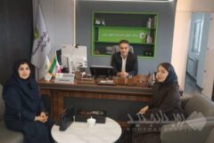 دیدار مدیر بیمه انزلی با مدیریت استان بانک قرض‌الحسنه مهر ایران با هدف توسعه همکاری‌های بیمه‌ای