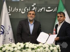 استقبال معاون وزیر امور اقتصادی و دارایی از عملکرد بانک مسکن در تامین مالی پروژه‌های مسکن
