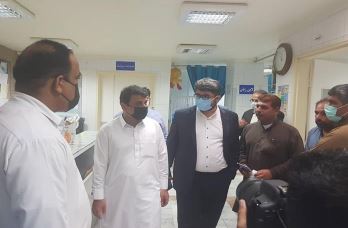 بازدید مدیرعامل سازمان تامین اجتماعی از بیمارستان امام علی(ع) چابهار