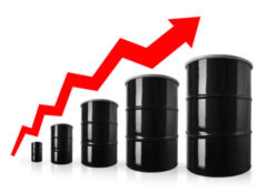 تاثیر معنادار صادرات نفت خام در رشد اقتصادی ۳.۳ درصدی